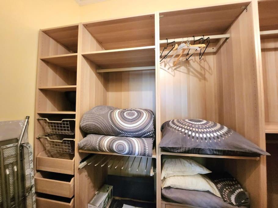 Spacious Apartment 6Min From The Dancing House Prag Eksteriør billede
